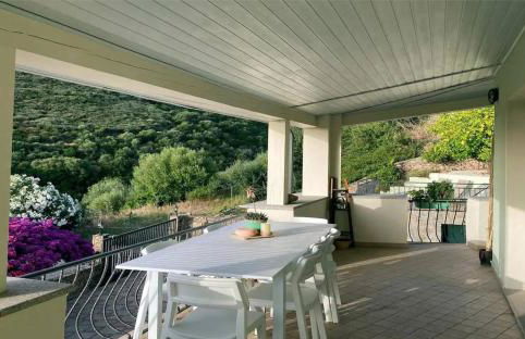 Villa with Terrace overlooking the Sea - Foto 11