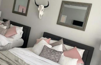 Classy, Cozy, Close to downtown - Foto 8