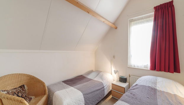 Spacious Holiday Home With Sauna Near Beach - Foto 2, Habitación