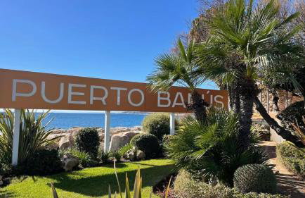 Luxury seaview apartment in Marbella located in a secure gated community with swimming pool and large terrace Perfect for families visiting Marbella and Puerto Banús - Foto 55