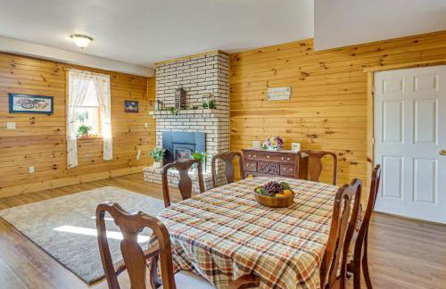 5,000 Sq Ft Antebellum Farmhouse 3 Mi to Antietam! - Foto 8