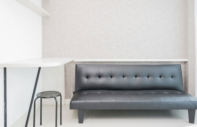 Comfy and Minimalist Studio Apartment at Tree Park BSD - Foto 17