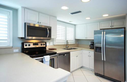 Tranquil 2nd floor beachfront condo on Sanibel Island 2A2 - Foto 1