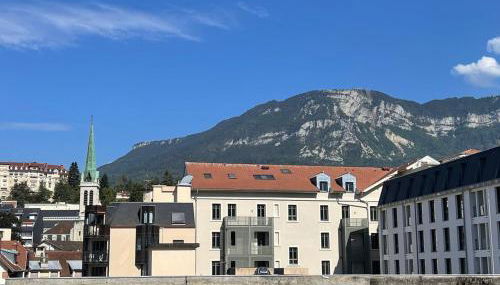 Studio calme avec balcon et parking au cœur d'Aix-les-Bains - FR-1-555-93 - Foto 3