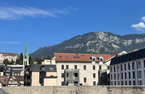 Studio calme avec balcon et parking au cœur d'Aix-les-Bains - FR-1-555-93 - Foto 3