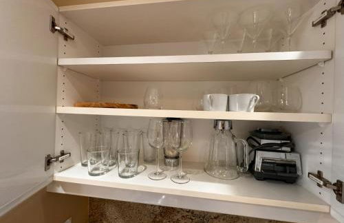 Luxurious and Spacious 2-Bedroom Condo Unit Downtown San Diego in the Heart of the Gaslamp Quarter - 30-Day Min recommended - 14-Day Min acceptable - Foto 49