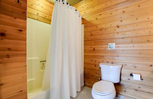 Serene Washington Island Getaway with Private Beach! - Photo 19