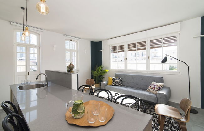 Mr. Katinsky - By TLV2GO - Foto 19