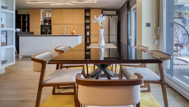 Kitchen / Dining Room