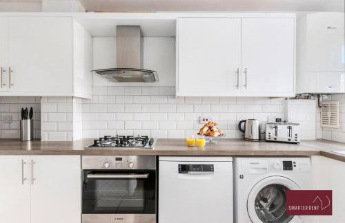 Guildford - Two Bed House - Photo 9