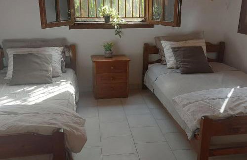 Charming Beachfront 2-bedroom house with AC - Foto 18