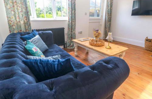 Lavender Cottage - Photo 8