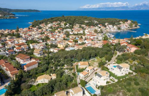 Kassiopi View Villas-Corfu-Villa Christos-4 bedrooms-big private pool-sea view-prime location - Photo 36