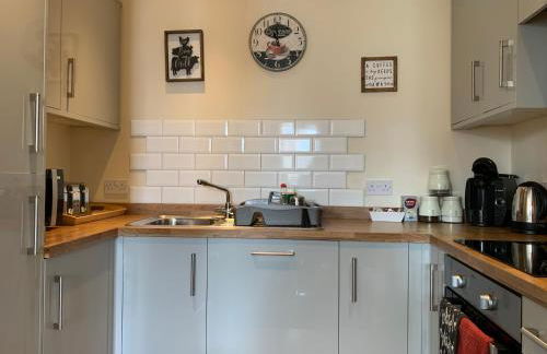 Market Place Serviced Apartments, Leek - Photo 7