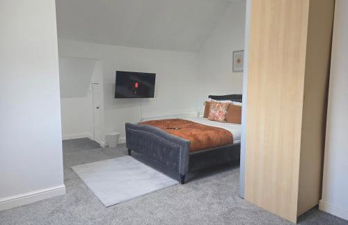 Luxury 5-Bedroom Peaceful, Modern Family-Friendly - Foto 17