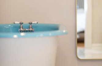 NEW Casa Azul - 2 king Beds Yard HOT TUB! - Foto 17