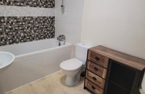 DOMAINE DE POULHARIES -Cinsault - Foto 8