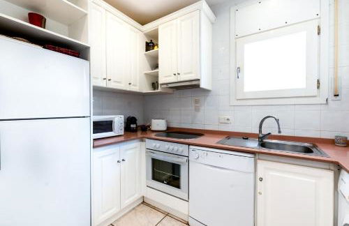 Villa Familiar c/Piscina + Wifi y Parking Gratis by Sunset Rentals (Bonmont) - Foto 39