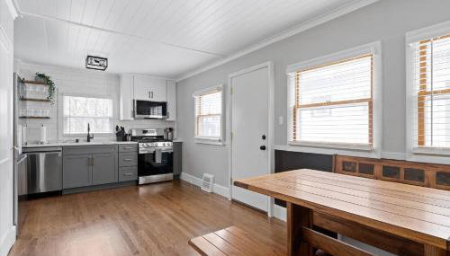 Whole House in Bay View + Fenced-in Yard + Parking - Foto 3, Other