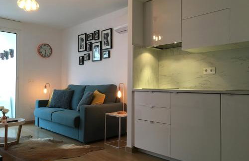 La Roca Chica first line beach Bajondillo Nice & cosy studio apartment - Foto 6