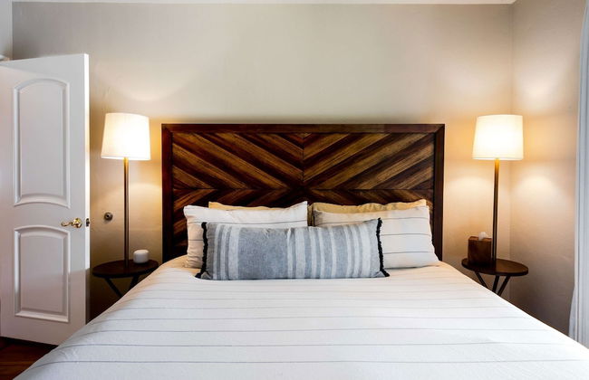 Movie Colony Oasis - Peaceful Walk to Downtown - Foto 32