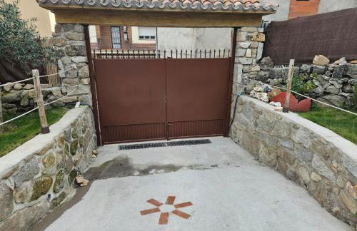 EL PATIO DE LAS TINAJAS - Photo 24