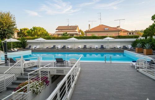 RIVIERA PALACE - BILO SEA FRONT- Premium Villas - Foto 3