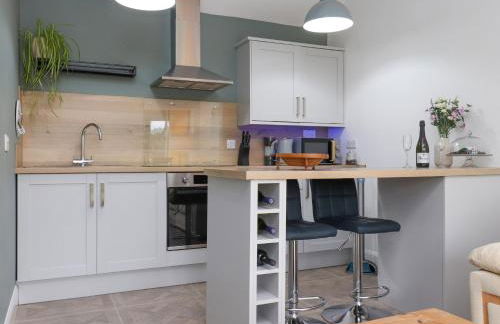 Ael-y-bryn - Photo 6