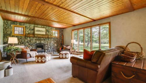 Picturesque Lake Elmo Cottage with Fire Pits! - Foto 4