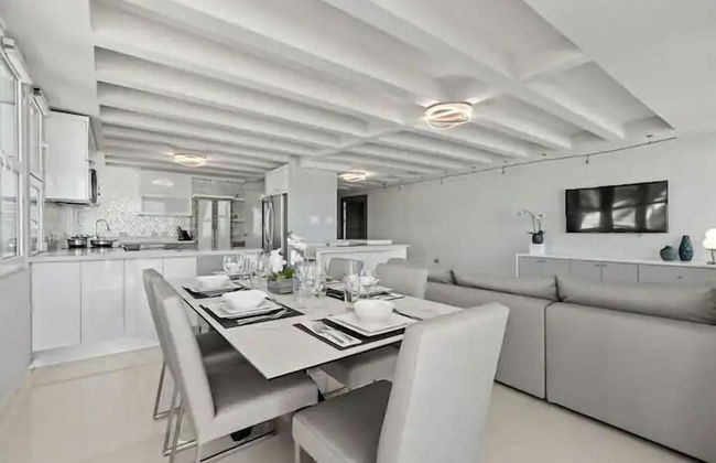 Beach Front Amapola SeaSide Apt - Photo 17