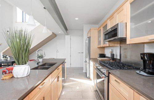 Stunning CozySuites on Mass with Parking - Foto 14