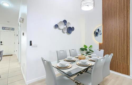 The Galactic Getaway, 3Bed, 2Bath Apartment, Free Parking, Heated Pool - Foto 52