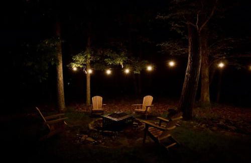 AMAZING Home with PRIVATE POOL, GAME ROOM & FIRE PIT! - Foto 48