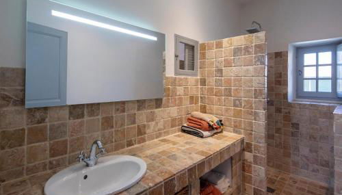 Les volets bleus-Maillane - Foto 3