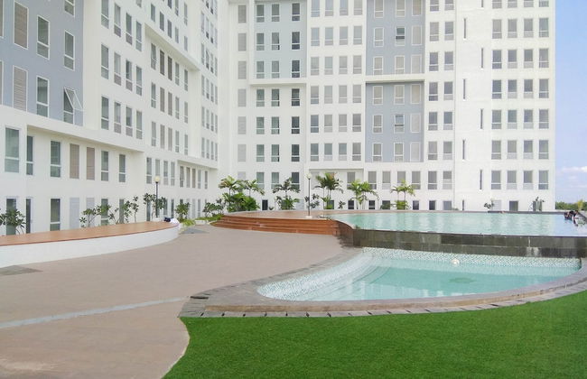 Homey And Minimalist 2Br At Patraland Urbano Apartment - Foto 19