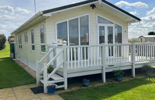 40A Oak Village- 2 Bedroom Lodge on Grange Leisure Park - Foto 2