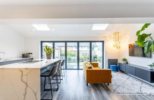 Comfortable 3 bedroom Home Chelmsford Sleeps 5 - Pass the Keys - Foto 15