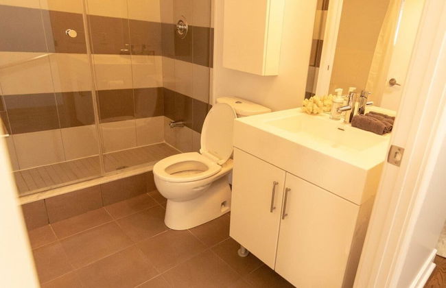 Designer Luxury 3 Bedroom Townhouse - Foto 46