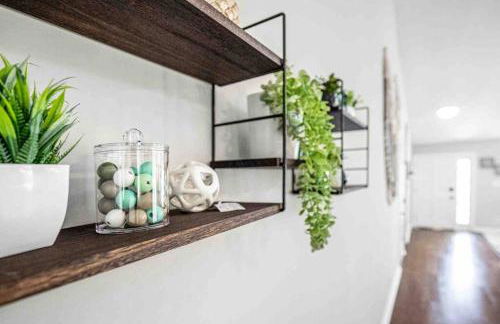 Cozy Boho Kildaire Farms Home- near Downtown - Foto 3