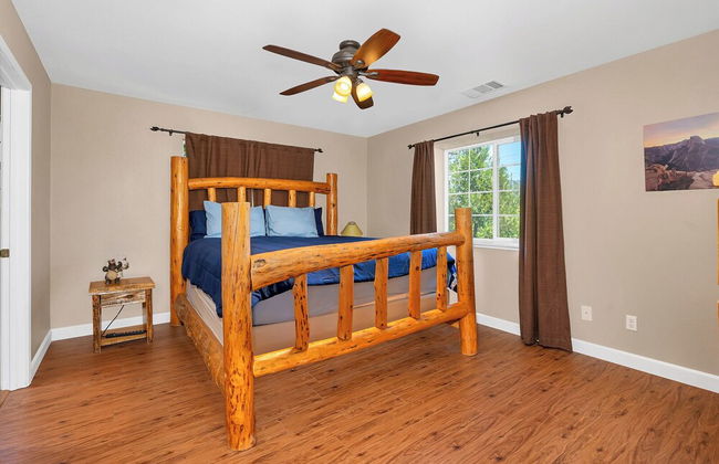 Immersed in Nature! Manzanita Cabin W/hot Tub - Foto 3