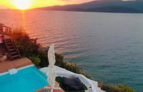 Aiora -Infinity Pool on the Cliff -Private Beach - Foto 32