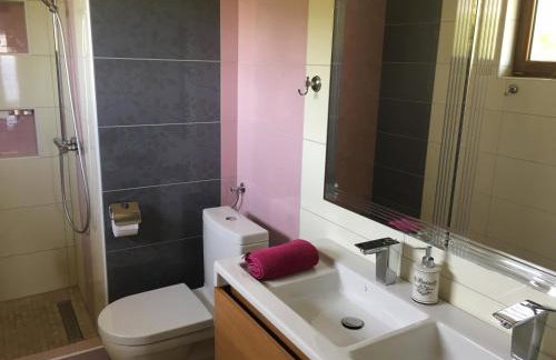 THE VIEW **** - Foto 12