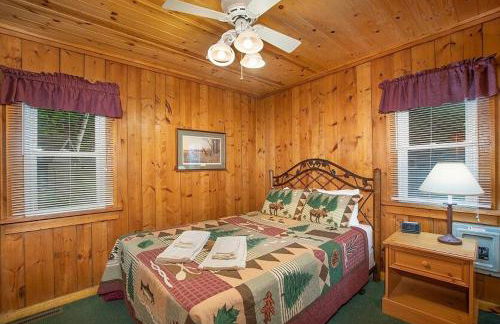 Cedaroma 5 Big Deck Amazing Views - Photo 5