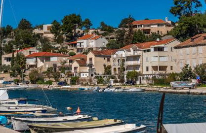 Amare Apartments - Photo 14