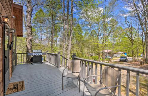 Cozy Hiawassee Cabin with Fire Pit and Mtn Views! - Foto 21