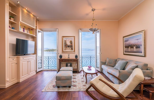 Mouragia Luxury Seaview Suite by Konnect - Foto 11