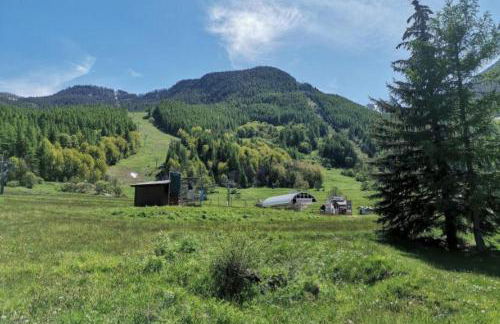 Charming Apartment With Swimming Pool - Photo 18