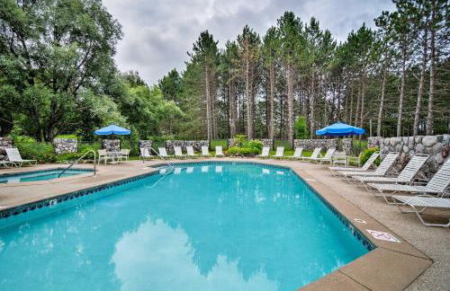 1 Mi to Nubs Nob Ski Resort Harbor Springs Condo - Foto 32