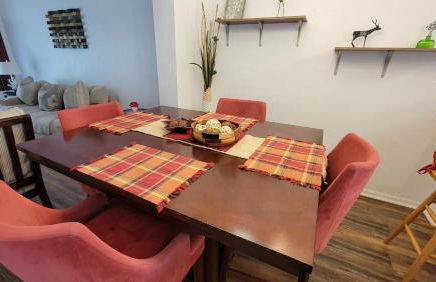 Spacious 2BR 2BA Suite - Walk to Mall & Hospitals - Foto 16