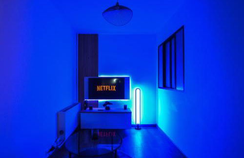 Le Mirage Des Sables - Parking - Netflix - Photo 11